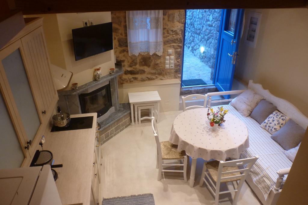 To Petradi Apartman Avgónima Szoba fotó