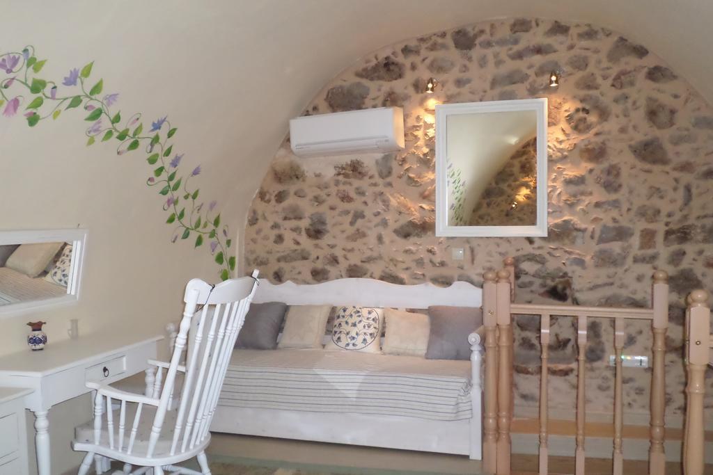 To Petradi Apartman Avgónima Szoba fotó