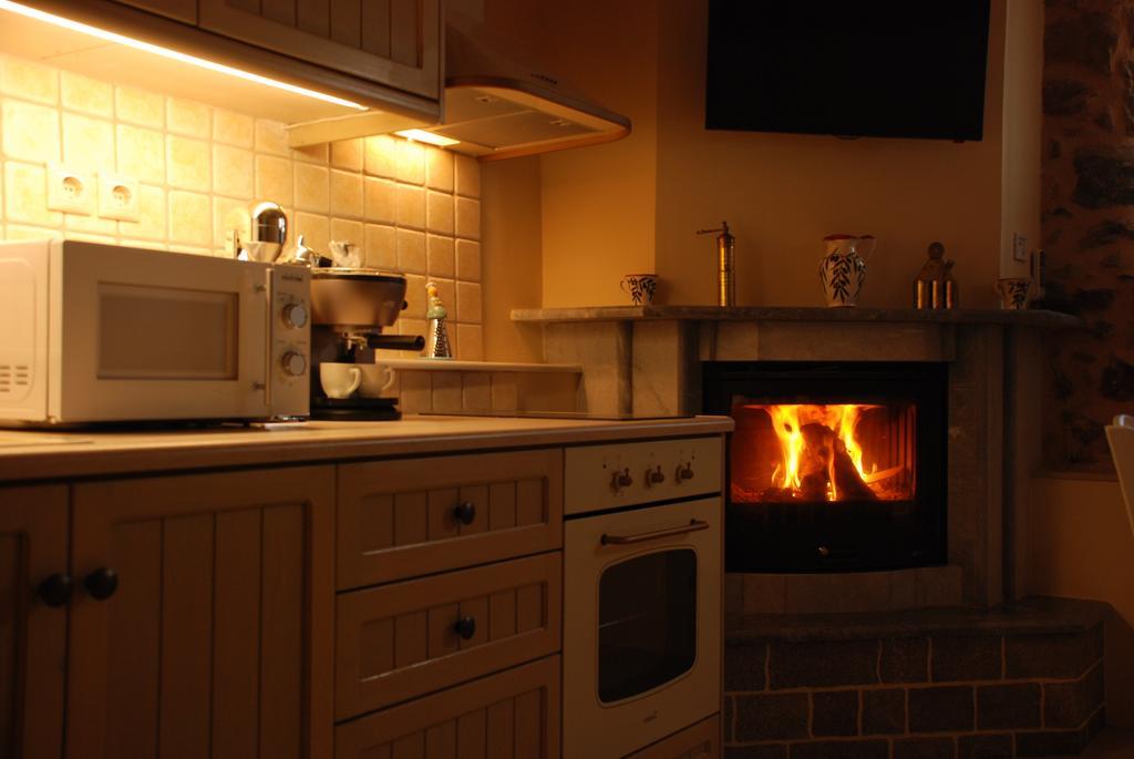 To Petradi Apartman Avgónima Szoba fotó